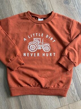 Dirt Never Hurt Tractor Sweater size 3/4Y